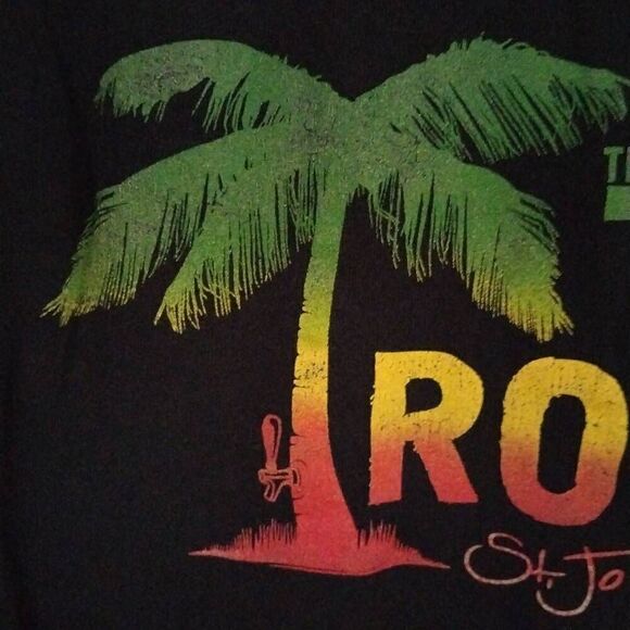 The Tap Room in St. John, Medium, Gildan, Black, Vintage, - Picture 5 of 6